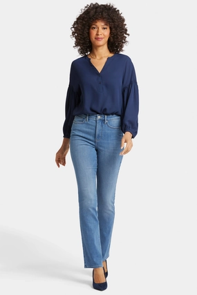 Billie Mini Bootcut Jeans In Petite - Water Canyon