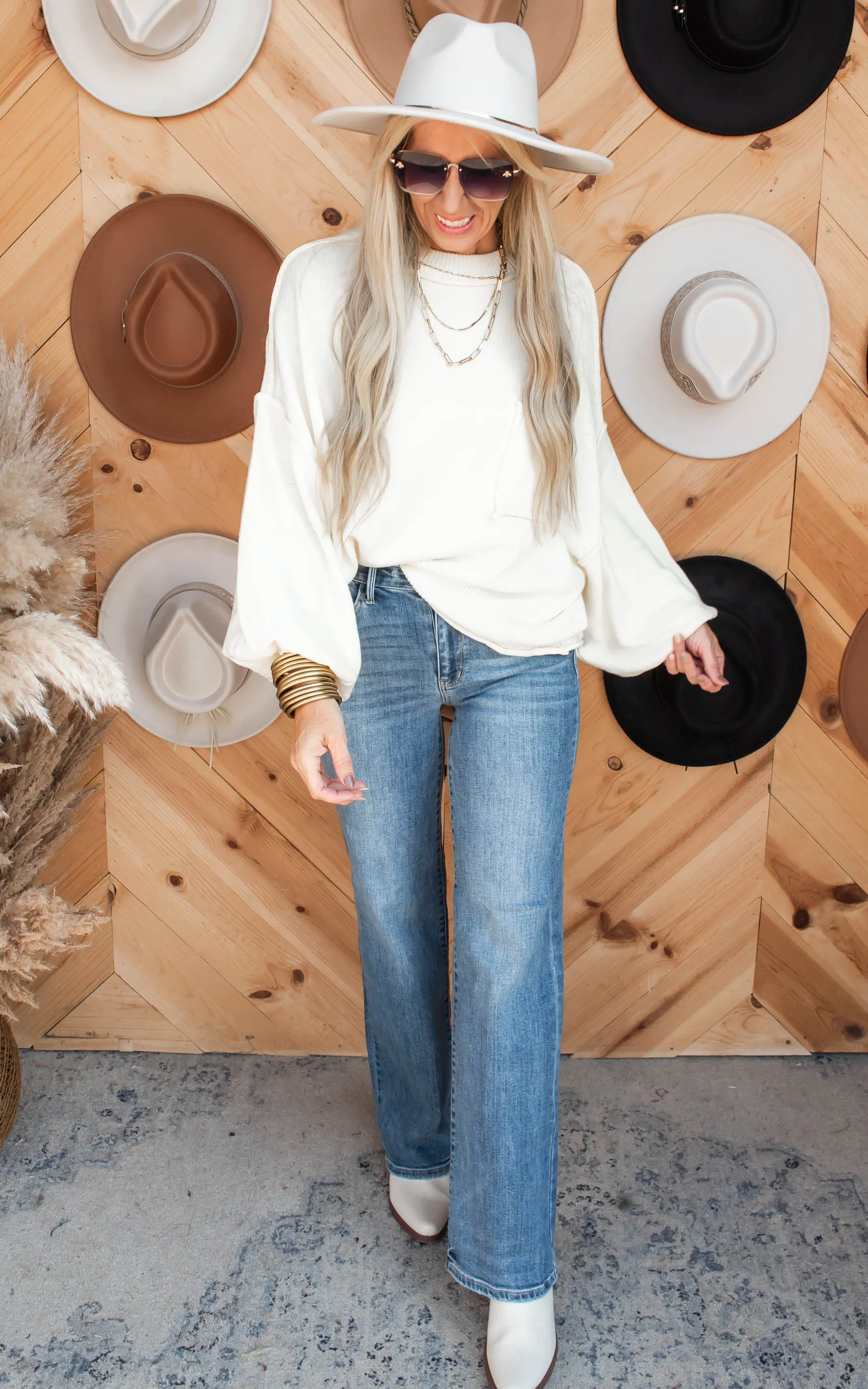 Mid Rise Medium Wash Wide Leg Denim Jean | Judy Blue. - Final Sale