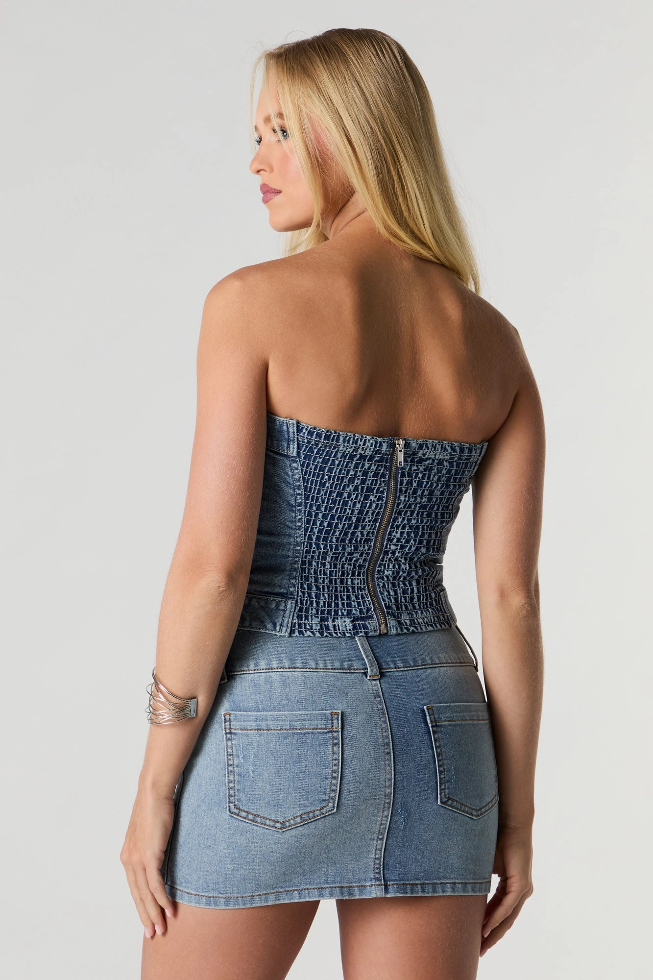 Minijupe en denim