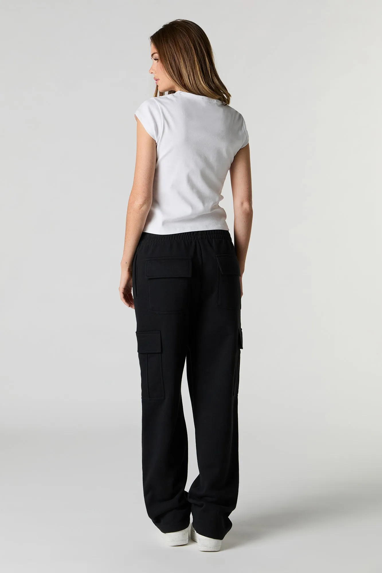 Solid Fleece Wide Leg Cargo Sweatpant