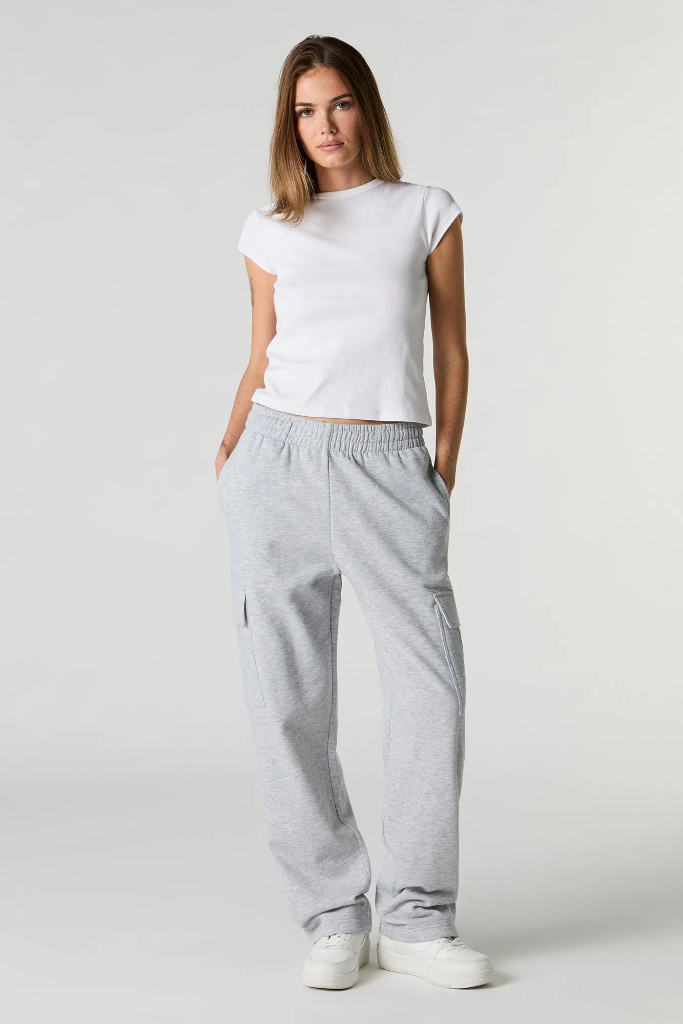 Solid Fleece Wide Leg Cargo Sweatpant