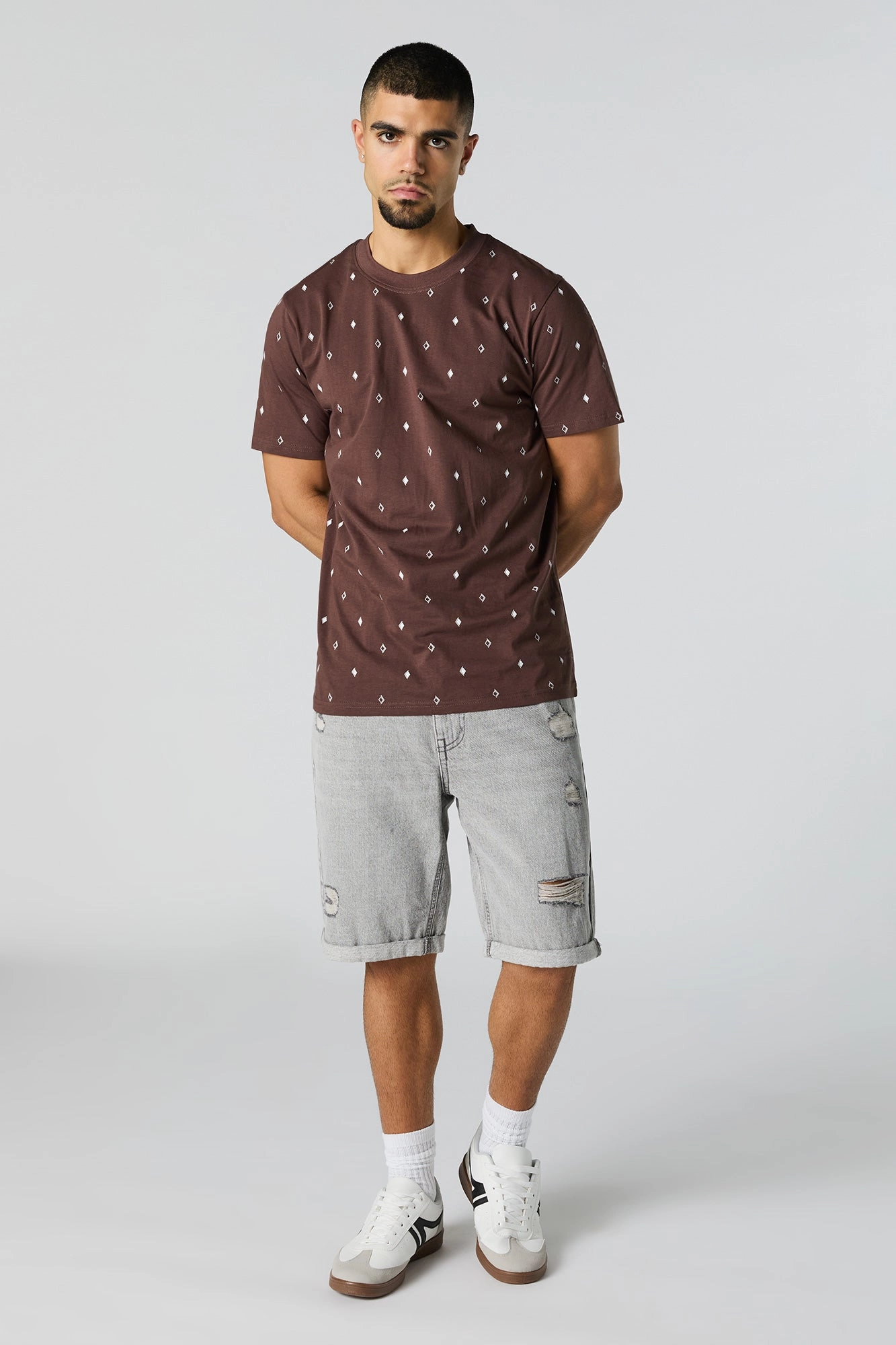 T-shirt ras du cou à petit imprimé