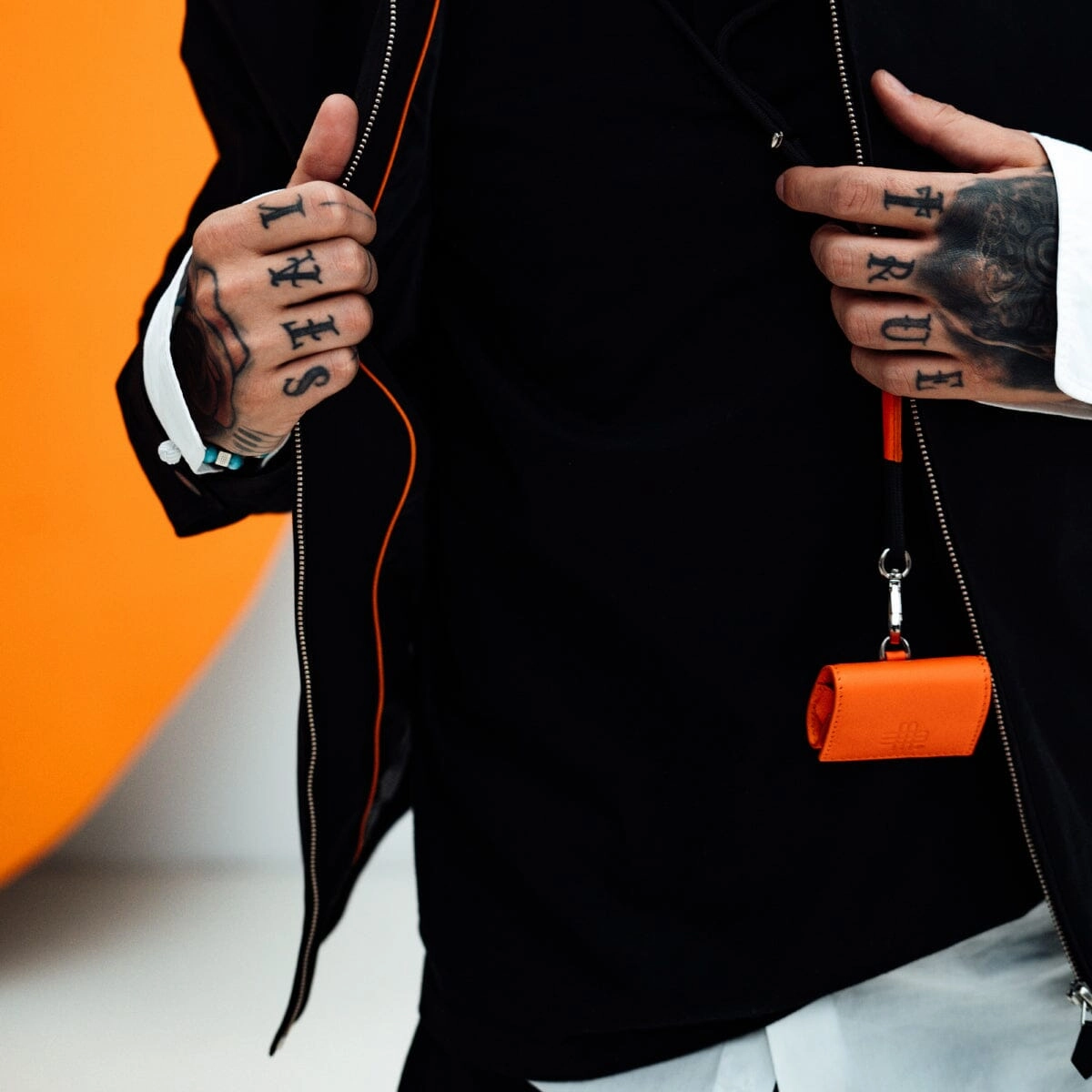 The TIMELESS BLOUSON